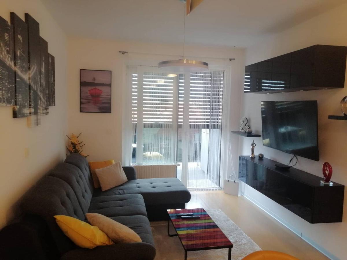 דירות וואראז'דין Apartman Natali*** מראה חיצוני תמונה